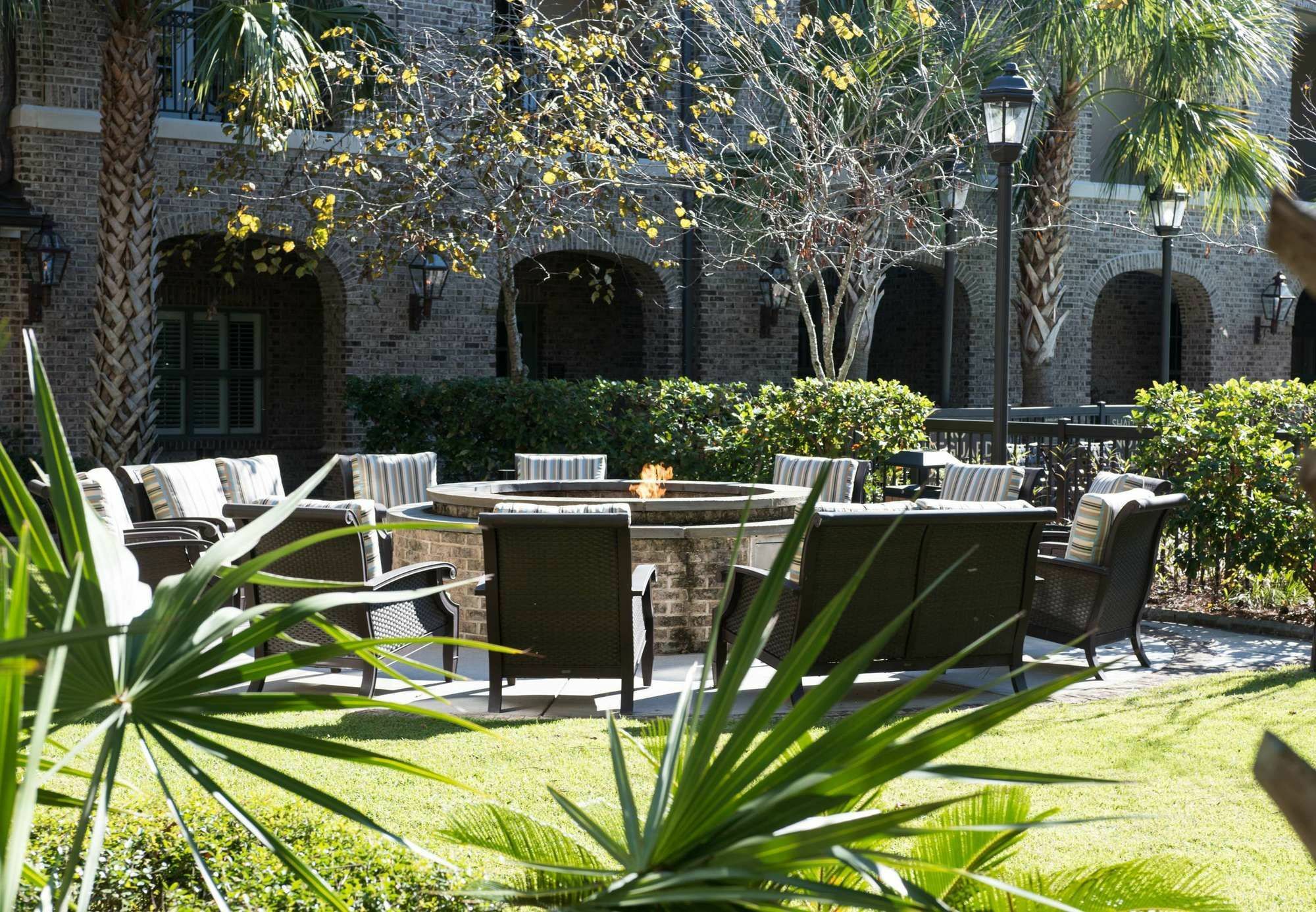 Courtyard Charleston Mount Pleasant Hotell Eksteriør bilde